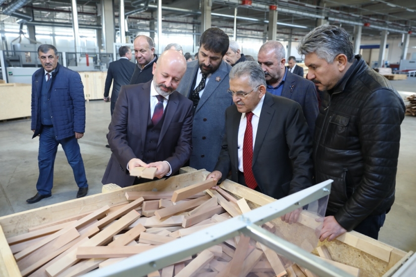 BAŞKAN ÇOLAKBAYRAKDAR, “KAYSERİ, DÜNYANIN MOBİLYA MERKEZİ OLACAK