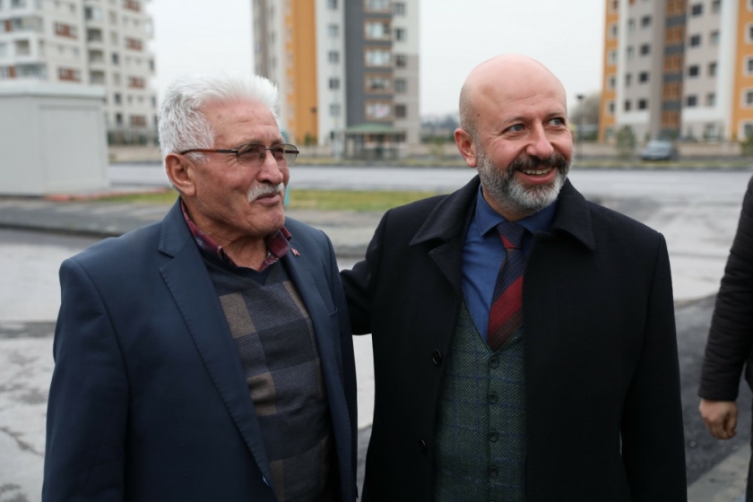 BAŞKAN ÇOLAKBAYRAKDAR, “VATANDAŞLARIMIZIN YAŞAMAKTAN KEYİF ALACAĞI BİR KOCASİNAN İNŞA EDİYORUZ”