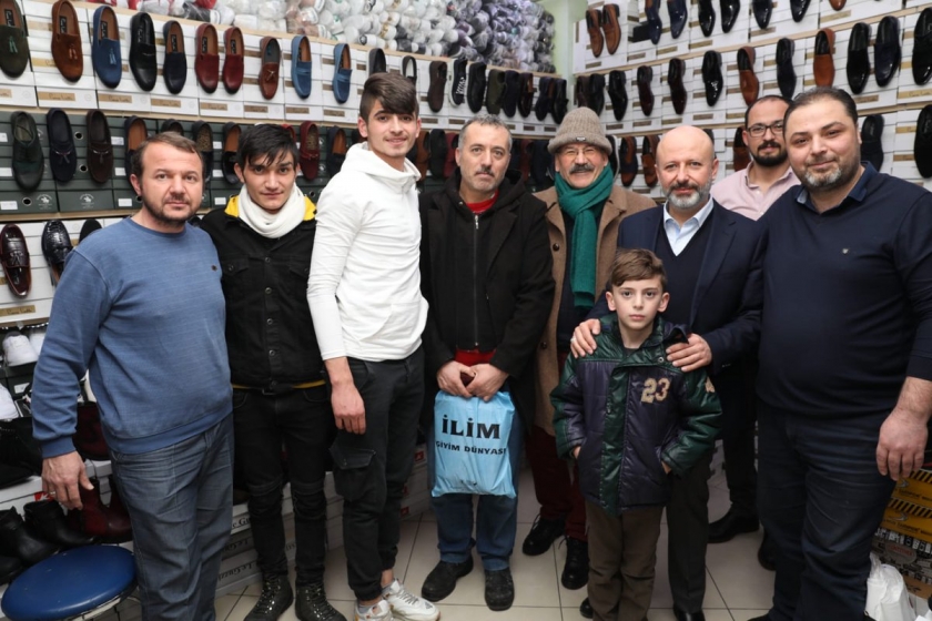 BAŞKAN ÇOLAKBAYRAKDAR’A ESNAFLARDAN TAM DESTEK
