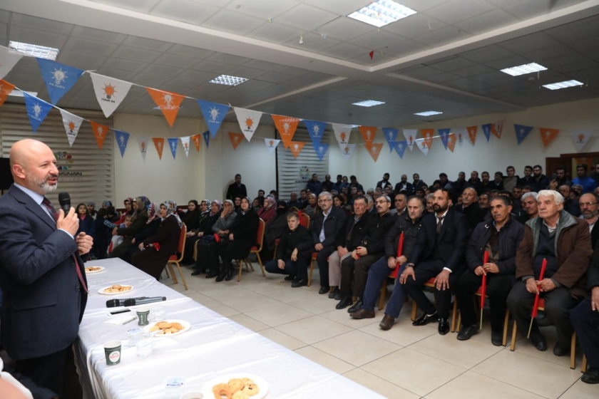 BAŞKAN ÇOLAKBAYRAKDAR, MİTHATPAŞA VE YEŞİL MAHALLEYE MÜJDELER VERDİ