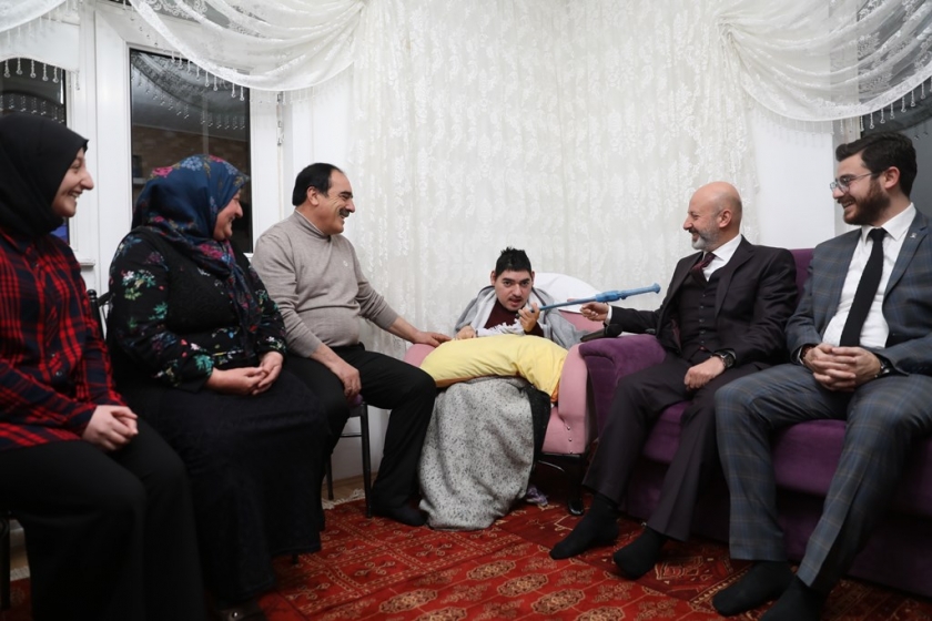 GÖNÜLLERİN BELEDİYESİ KOCASİNAN’DAN TÜRKİYE’DE YİNE BİR İLK