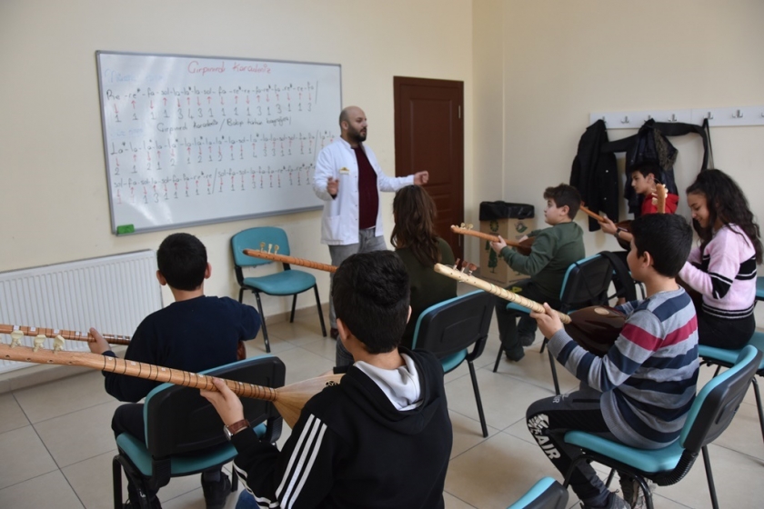 KOCASİNANLI ÇOCUKLAR YARIYIL TATİLİNDE HEM ÖĞRENDİ HEM EĞLENDİ