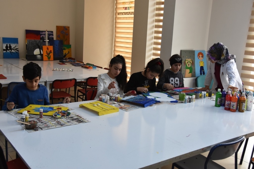 KOCASİNANLI ÇOCUKLAR YARIYIL TATİLİNDE HEM ÖĞRENDİ HEM EĞLENDİ