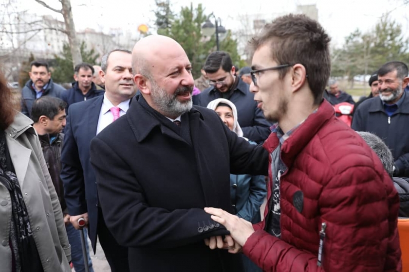  BAŞKAN ÇOLAKBAYRAKDAR, “TOPLUMUN HER KESİMİNE HİZMET ÜRETİYORUZ”