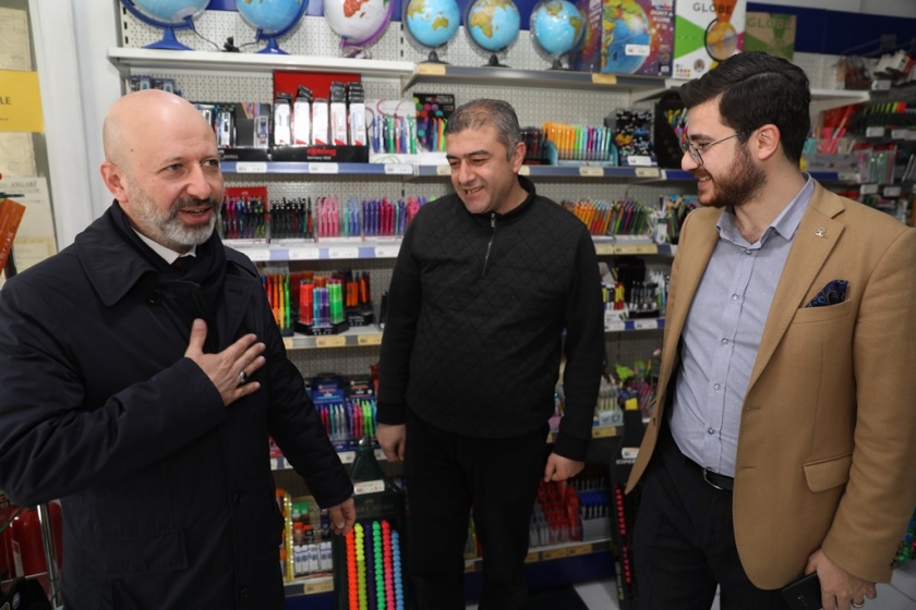 VATANDAŞLARDAN BAŞKAN ÇOLAKBAYRAKDAR’A HİZMET TEŞEKKÜRÜ