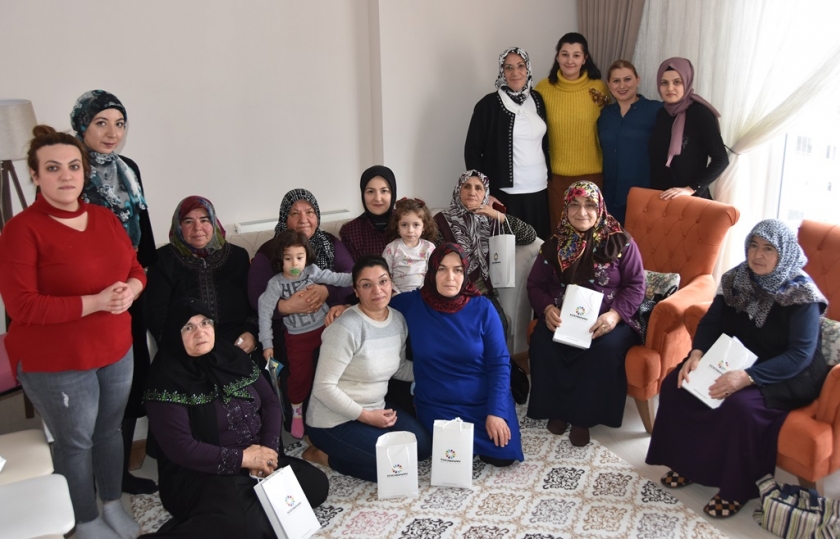 KOCASİNAN’DA ÇALINMADIK KAPI GİRİLMEDİK GÖNÜL KALMIYOR