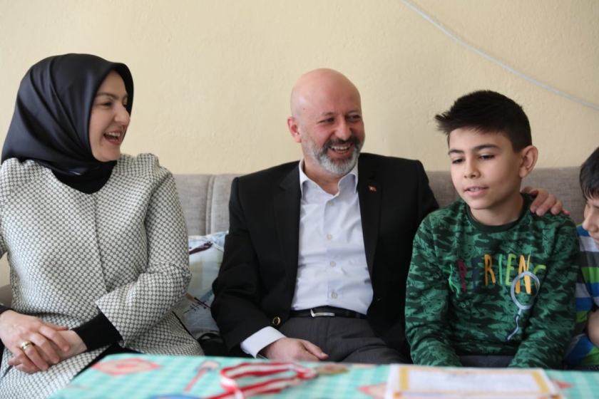 KOCASİNAN’DA VATANDAŞIN YÜREĞİNE DOKUNAN HİZMET