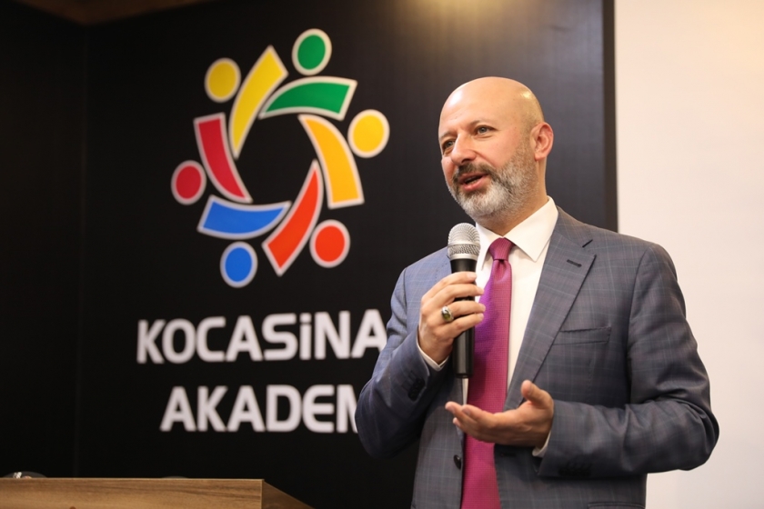 KOCASİNAN AKADEMİ’NİN KURSİYERLERİ HEM MESLEK ÖĞRENİYOR HEM EKONOMİYE KATKI SAĞLIYOR