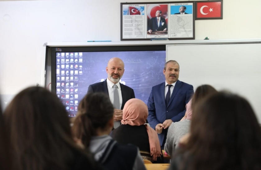 BAŞKAN ÇOLAKBAYRAKDAR “KOCASİNAN’IN GELECEĞİNİ ŞEKİLLENDİRİYORUZ”