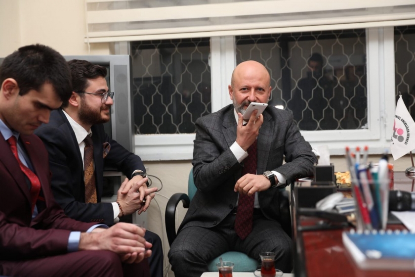 BAŞKAN ÇOLAKBAYRAKDAR’DAN ENGELLİLERİN TALEBİNE ANINDA ÇÖZÜM