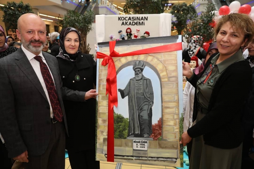 KOCASİNAN AKADEMİ’DEN MUHTEŞEM SERGİ