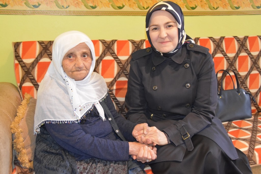 FATMA ÇOLAKBAYRAKDAR, KOCASİNAN ÇINARLARININ KANDİLLERİNİ KUTLADI