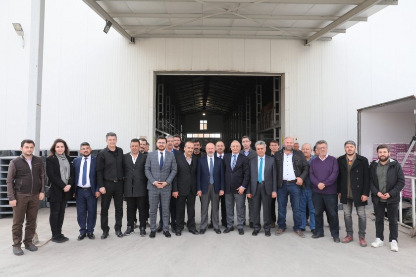 BAŞKAN ÇOLAKBAYRAKDAR, “PROJELERİMİZLE ESNAF VE VATANDAŞLARIMIZIN GÖNÜLLERİNE DOKUNUYORUZ”