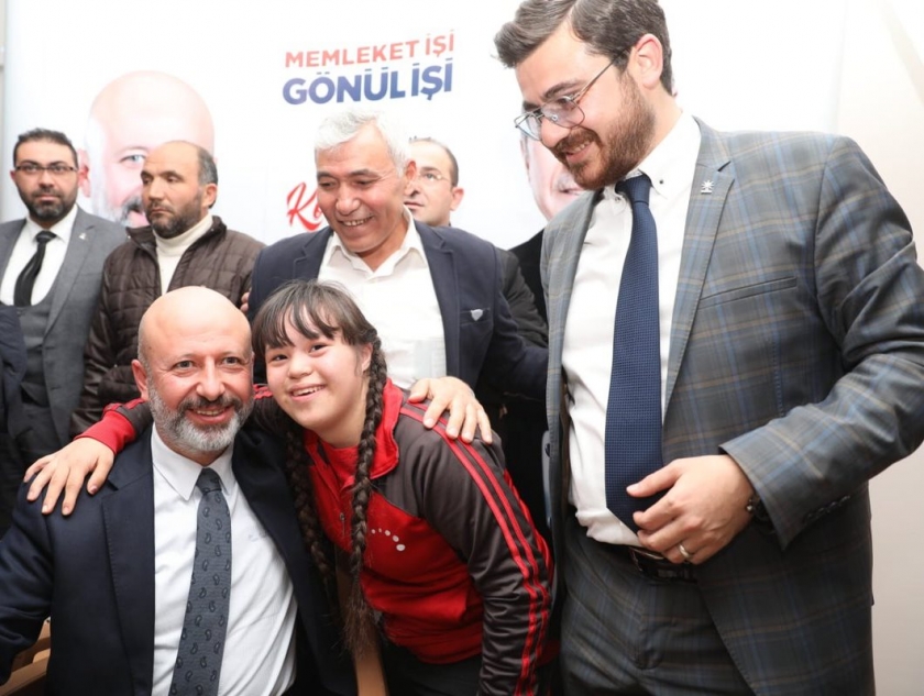 BAŞKAN ÇOLAKBAYRAKDAR, “KENTSEL DÖNÜŞÜMLE SOSYAL DÖNÜŞÜMÜ BİRLİKTE GERÇEKLEŞTİRİYORUZ”