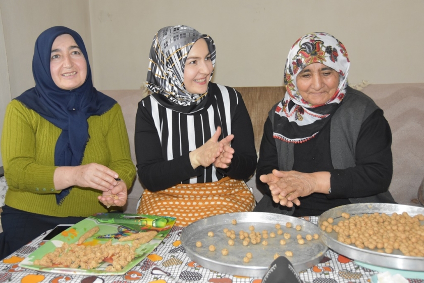 KOCASİNANLI KADINLARIN GÖNLÜNÜ FETHEDEN ZİYARETLER