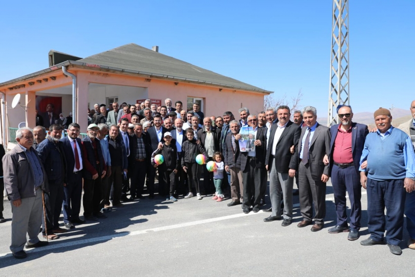 BAŞKAN ÇOLAKBAYRAKDAR’DAN KIRSALA HİZMET SEFERBERLİĞİ DEVAM EDİYOR