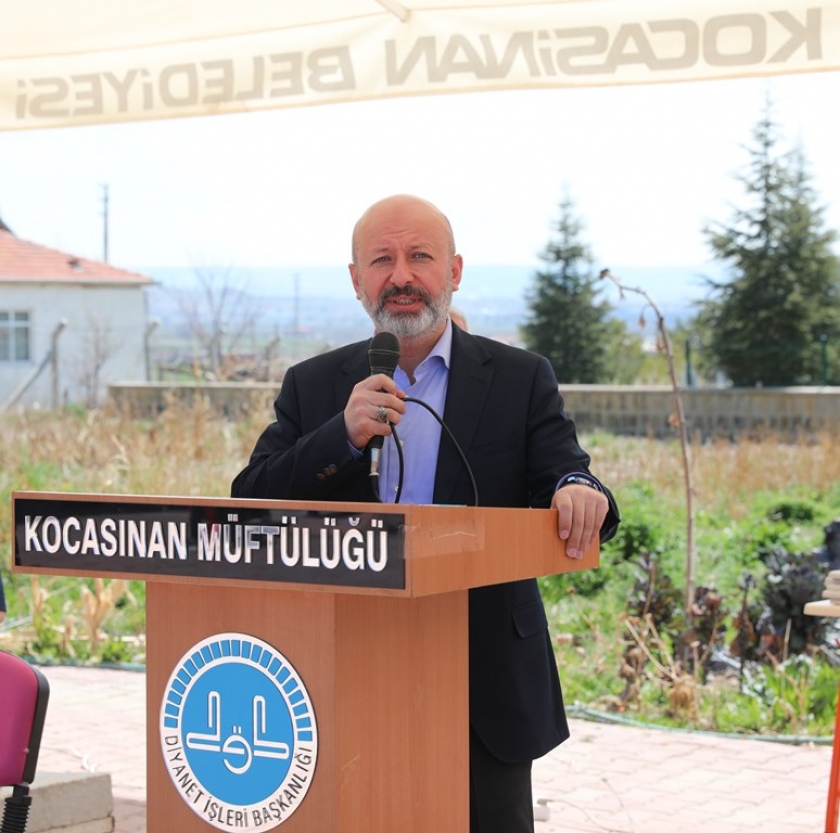 BAŞKAN ÇOLAKBAYRAKDAR, “EĞİTİME BÜYÜK DESTEK OLUYORUZ”