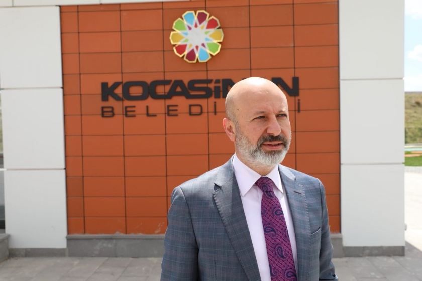 BAŞKAN ÇOLAKBAYRAKDAR, “KAYSERİ’NİN SOSYAL HAYATINA CANLILIK KATIYORUZ”