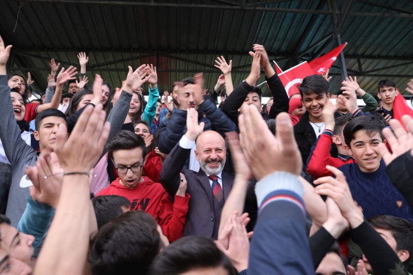 KOCASİNAN’DA LİSELER ARASI FUTBOL TURNUVASINDA BİRLİK VE BERABERLİK VURGUSU