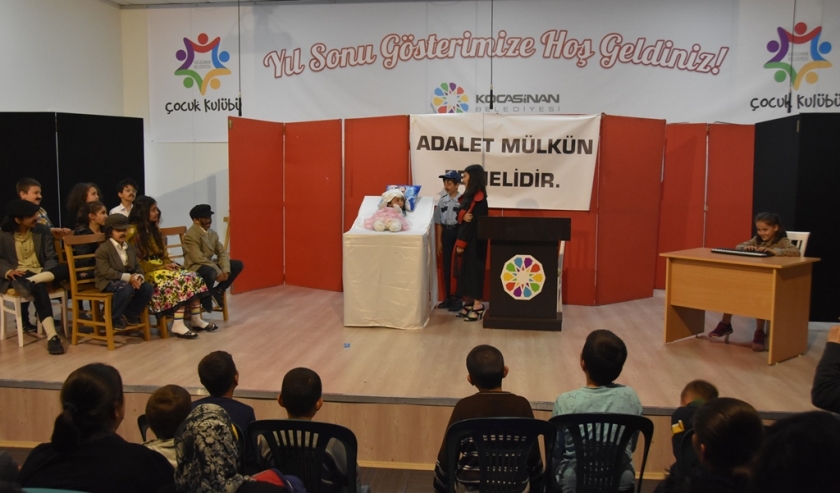 KOCASİNANLI ÇOCUKLARDAN MUHTEŞEM YIL SONU ETKİNLİĞİ