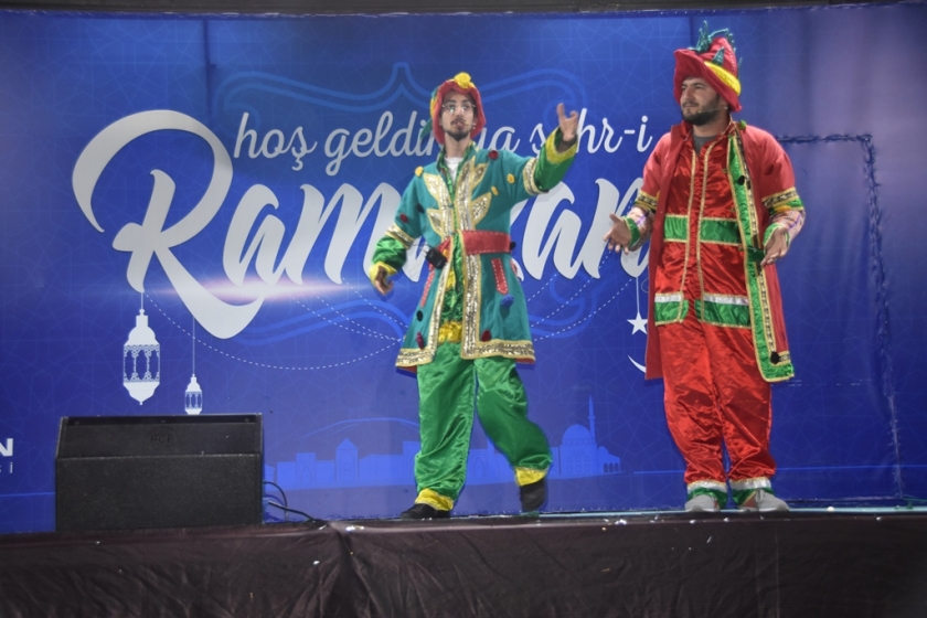 BAŞKAN ÇOLAKBAYRAKDAR, RAMAZAN COŞKUSUNU VATANDAŞLARLA BİRLİKTE YAŞIYOR