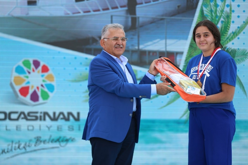 KOCASİNAN BELEDİYESİ’NDEN KUŞÇU’DA MUHTEŞEM ETKİNLİK