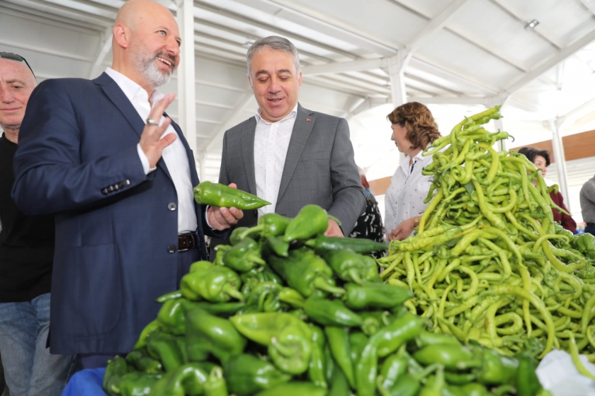 KOCASİNAN’DA YÜZDE 100 ORGANİK PAZAR AÇILDI