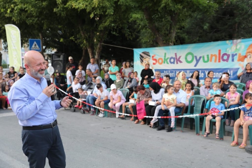 KOCASİNAN SOKAKLARINDA ÇOCUK OLMANIN TADI BİR BAŞKA