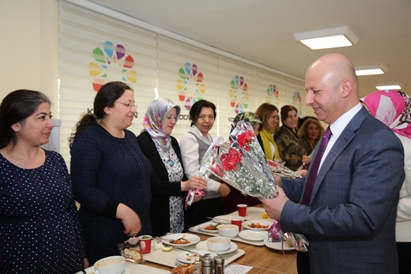  Kadınlar Bir Gün Değil Her Gün Kıymetlidir 