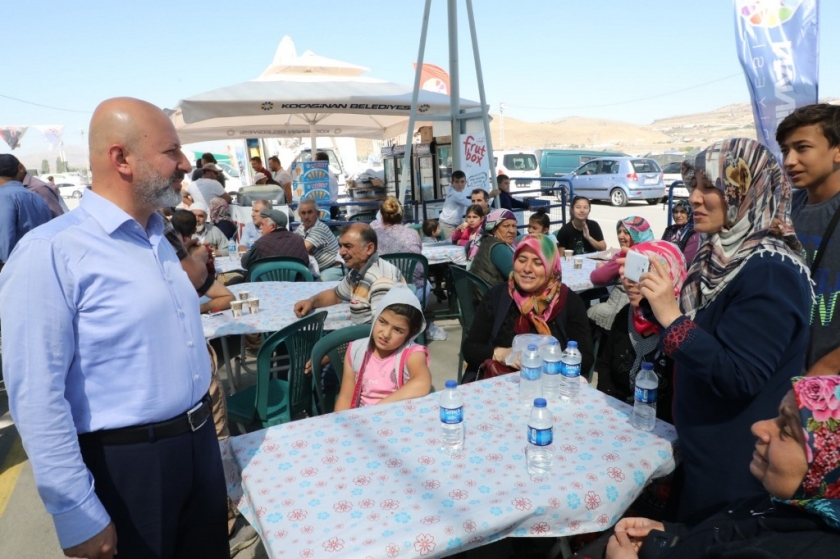 KOCASİNAN BELEDİYESİ’NDEN PROFESYONEL KURBAN HİZMETİ