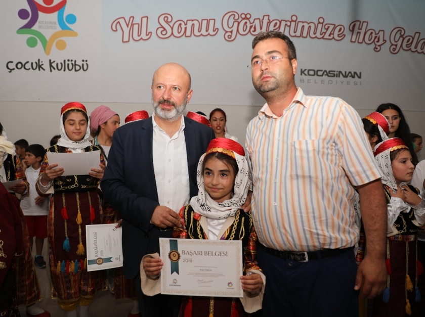 KOCASİNAN’DA YAZ KURSLARI FİNALİ, BAŞKAN ÇOLAKBAYRAKDAR İLE YAPILDI