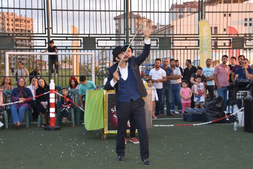 KOCASİNANLI ÇOCUKLAR, SOKAK OYUNLARIYLA DAHA MUTLU