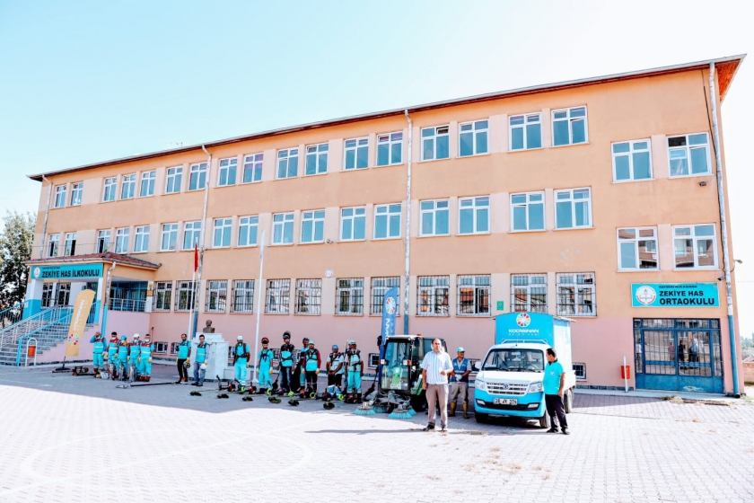 BAŞKAN ÇOLAKBAYRAKDAR, DAHA SAĞLIKLI NESİLLER İÇİN TEMİZLİK SEFERBERLİĞİ BAŞLATTI