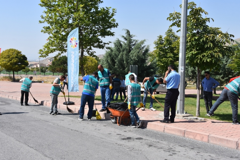 KOCASİNAN’DA TEMİZLİK SEFERBERLİĞİ