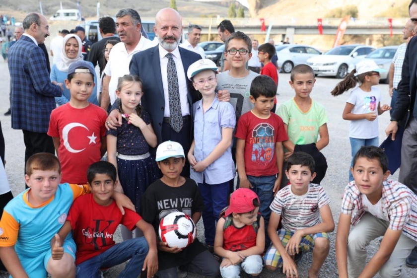 BAŞKAN ÇOLAKBAYRAKDAR, “YEREL DEĞERLERİMİZİ, GELECEK NESİLLERİMİZE AKTARIYORUZ”