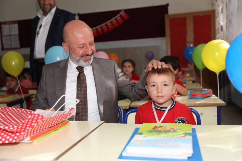 BAŞKAN ÇOLAKBAYRAKDAR, “EĞİTİM İÇİN TÜM İMKANLARIMIZI SEFERBER EDİYORUZ"