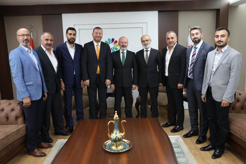 BAŞKAN ÇOLAKBAYRAKDAR, “YOZGAT İLE GÖNÜL VE COĞRAFİ BAĞIMIZ VAR”