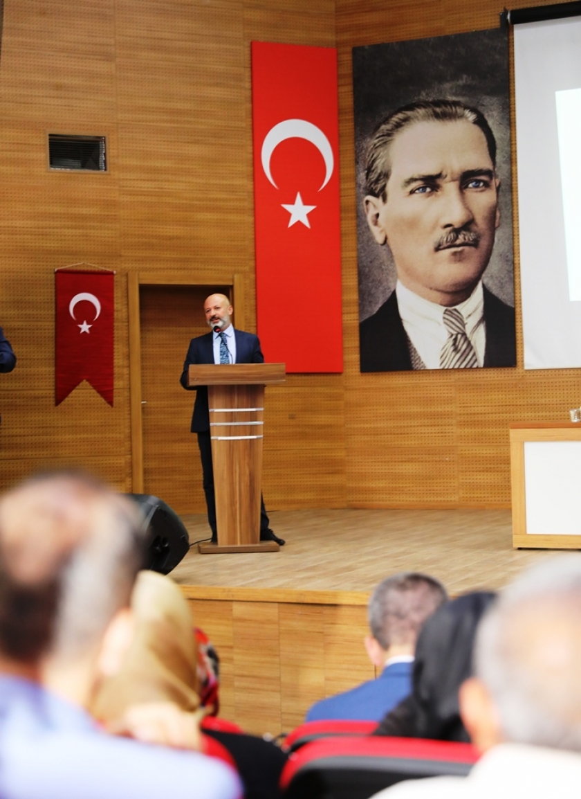 BAŞKAN ÇOLAKBAYRAKDAR, SOSYAL BELEDİYECİLİK HİZMETLERİYLE GÖNÜLLERE DOKUNUYOR