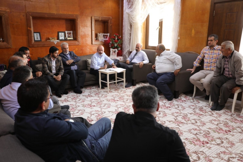 BAŞKAN ÇOLAKBAYRAKDARDAN KIRSALA HİZMET ATAĞI