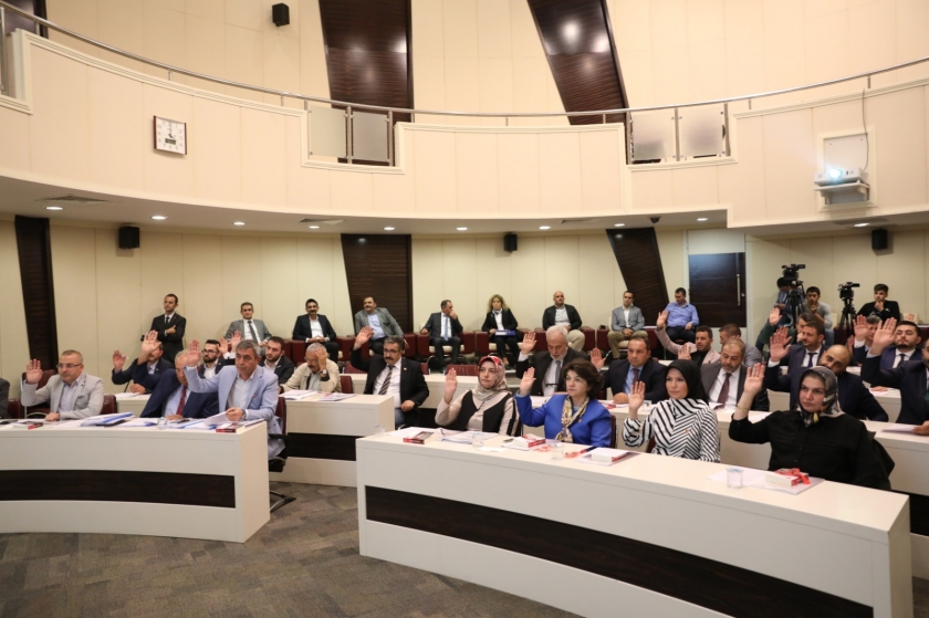 BAŞKAN ÇOLAKBAYRAKDAR, “TÜRKİYE’YE, ÖRNEK PROJELERLE ÖNCÜLÜK EDİYORUZ”