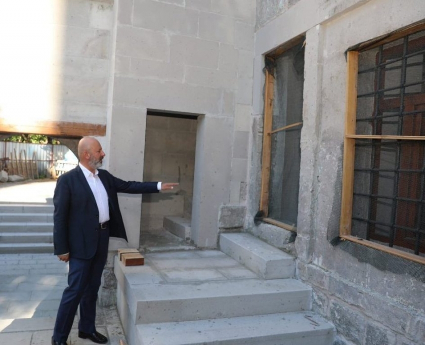  KOCASİNAN BELEDİYESİ, 2 ASIRLIK TARİHİ CAMİYİ RESTORE ETTİ.