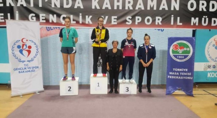 KOCASİNAN’IN MİLLİ SPORCUSU ÖZGE YILMAZ, YİNE BİRİNCİ OLDU