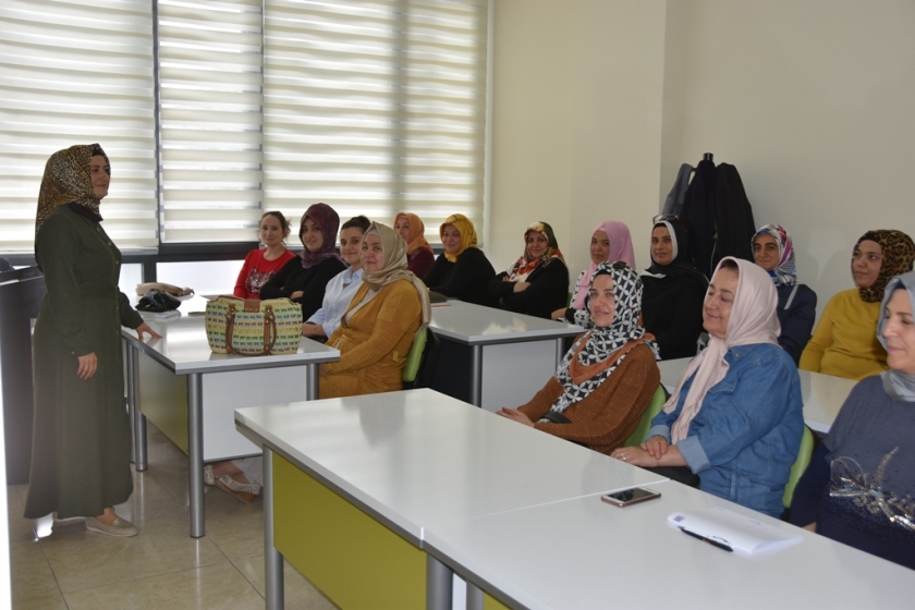 KOCASİNANDA KURSİYERLER, YENİ DÖNEM KURSLARIN HEYECANINI YAŞIYOR