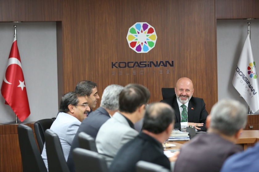 BAŞKAN ÇOLAKBAYRAKDAR, “HİZMETLERİMİZ, VATANDAŞLARIMIZIN HAYATINI KOLAYLAŞTIRIYOR”