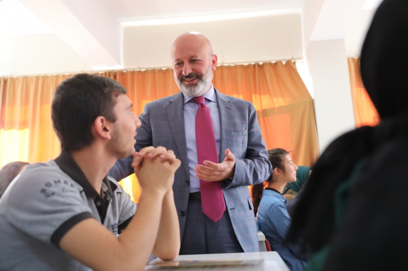 BAŞKAN ÇOLAKBAYRAKDAR; İNSANA DEĞER KATAN YATIRIMLAR YAPIYORUZ