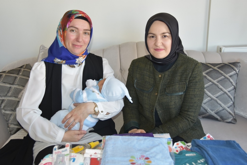 KOCASİNAN’DA ‘HOŞ GELDİN BEBEK’ HİZMETİYLE 15 BİN 701 AİLEYE ULAŞILDI