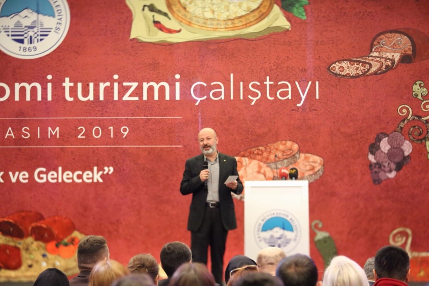 BAŞKAN ÇOLAKBAYRAKDAR, “YÖRESEL LEZZETLERİN MERKEZİ KAYSERİ’DİR”
