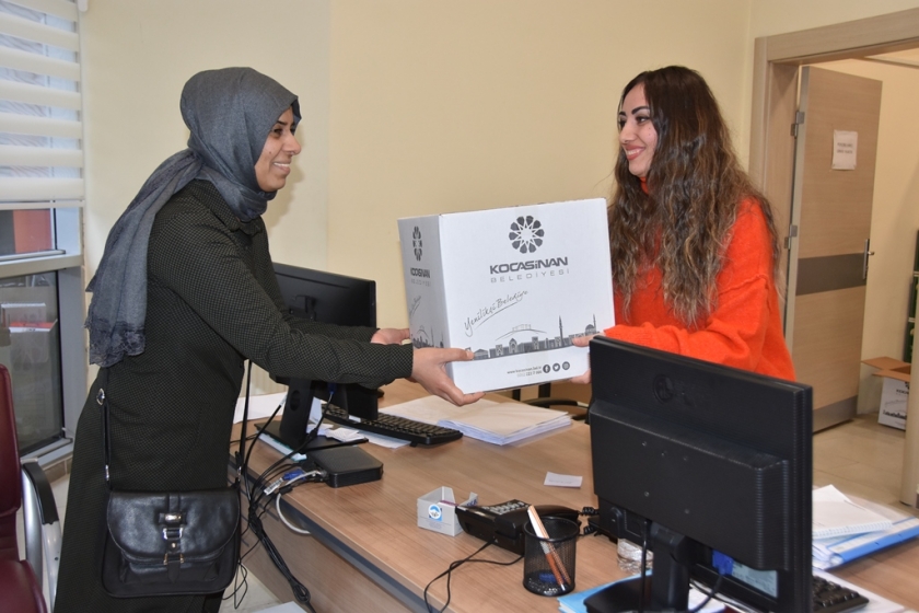 KOCASİNAN BELEDİYESİ, ÇÖLYAKLILARA 2 YILDA BİN 955 ÇÖLYAK PAKETİ DAĞITTI