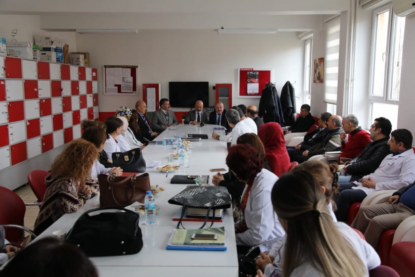 BAŞKAN ÇOLAKBAYRAKDAR, “GENÇLERİN, GELECEĞİNE IŞIK TUTUYORUZ”