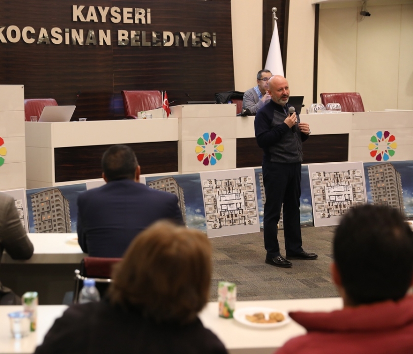 BAŞKAN ÇOLAKBAYRAKDAR, “KOCASİNAN’IN KENTSEL DÖNÜŞÜM PROJELERİ MUTLULUĞA DÖNÜŞÜYOR”